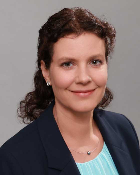 Rechtsanwältin Faye Lauer